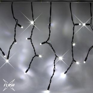 LED Lichterkette Eiszapfen 114er kaltweiß mit Flash