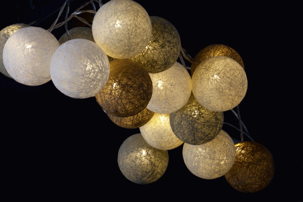 Lichterkette mit Kugeln, 20er LED nordic nature